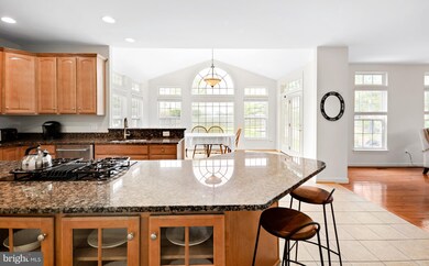 11277 Suffolk Dr, Hagerstown, MD 21742 - photo 7