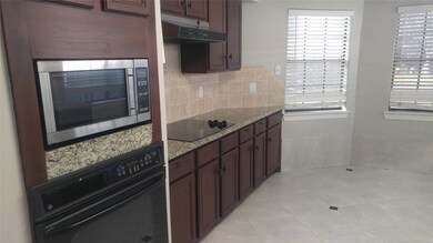 8622 Spring Green Dr, Houston, TX 77095 - photo 6