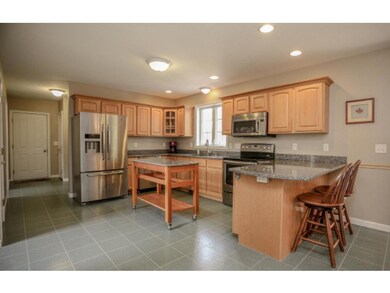 18 Buckingham Dr, Londonderry, NH 03053 - photo 7