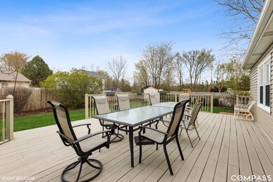 3422 Grandmore Ave, Gurnee, IL 60031 - photo 2