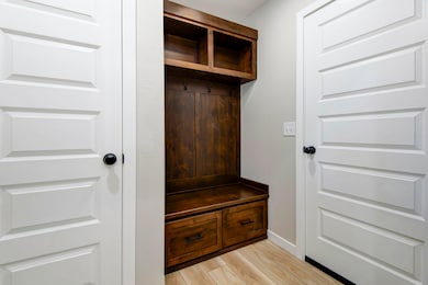 882 S Parkside Cir unit Lot 121, Nixa, MO 65714 - photo 3