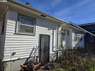 3623 NE 17th Ave, Portland, OR 97212 - photo 4