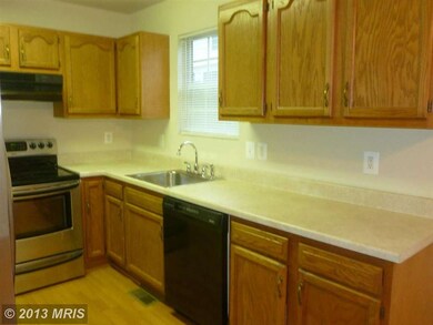 9352 Sea Oat Ct, North Beach, MD 20714 - photo 7