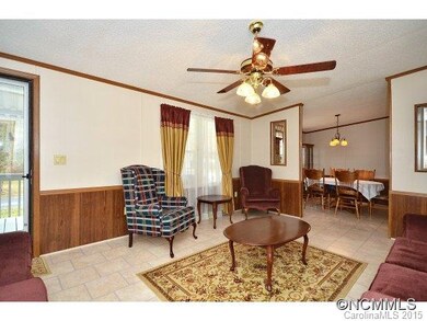 130 Wicklow Dr, Asheville, NC 28806 - photo 5