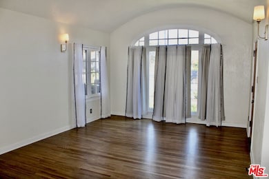 495 N 8th Ave, Upland, CA 91786 - photo 3