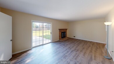 6046 Dusk Dr, Prince Frederick, MD 20678 - photo 7