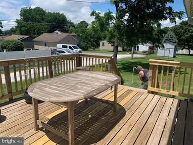 2404 Ketchum Ave, Sparrows Point, MD 21219 - photo 5