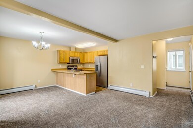 7447 Meadow St-0003-1920px