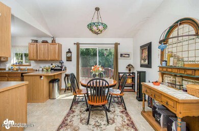 586 N Pine Ridge Loop Wasilla-small-010-