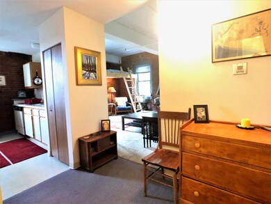 Island Terrace unit 339, Saco, ME 04072 - photo 6