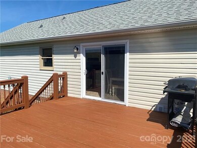 Deck w/Entrance
