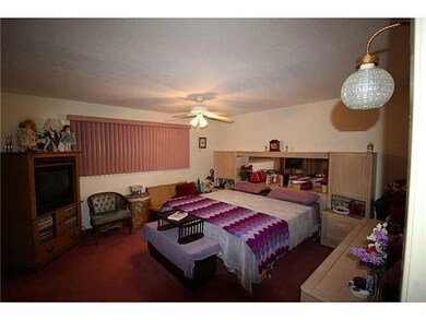 16007 Homestead Dr, El Paso, TX 79928 - photo 2