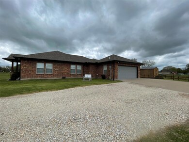 190 N Spikes Rd, Corsicana, TX 75110 - photo 4