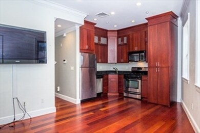 135 Salem St unit 7, Boston, MA 02113 - photo 4