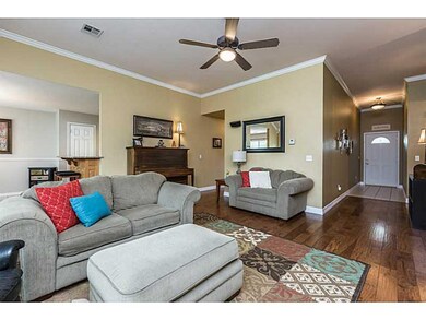 Living Room. 3804 SW Maple Rd