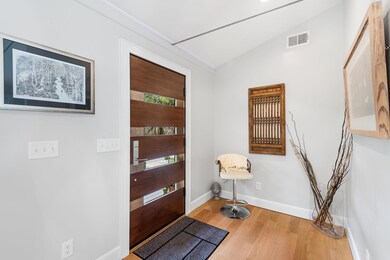 Entry Foyer