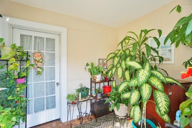 39 Dudley Ave, Staten Island, NY 10301 - photo 4