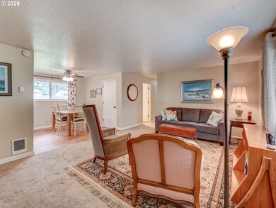 3671 Westward ho Ave, Eugene, OR 97401 - photo 4