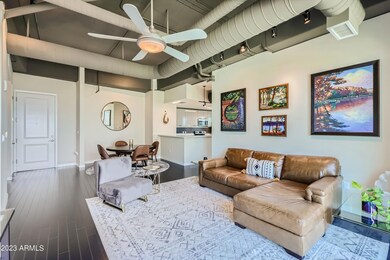 09 Living Room