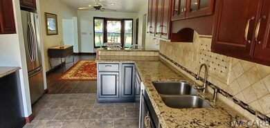 15916 Sidney St, Wapakoneta, OH 45895 - photo 6