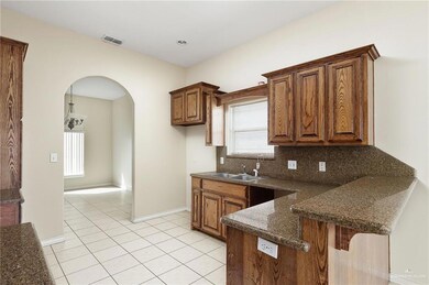 1417 International St, Edinburg, TX 78539 - photo 6