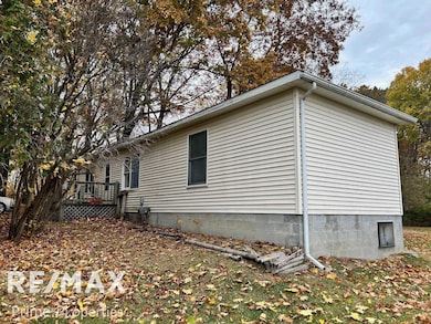7152 Russell St, Genesee, MI 48437 - photo 4