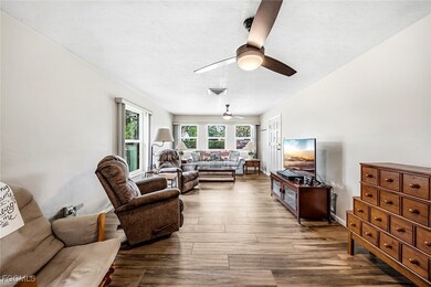 521 Monterey St, North Fort Myers, FL 33903 - photo 5