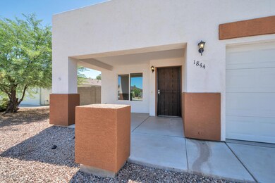 1844 S PINO Circle, Apache Junction