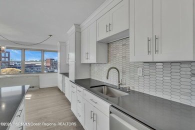 Riverview Towers unit 1G, Red Bank, NJ 07701 - photo 6