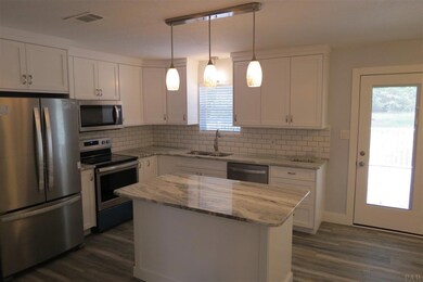 8901 Cove Ave, Pensacola, FL 32534 - photo 5