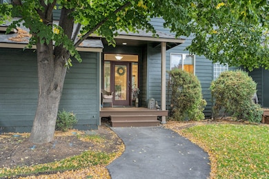 2025_09_29_1084_golden_pheasant_dr_rdm-4