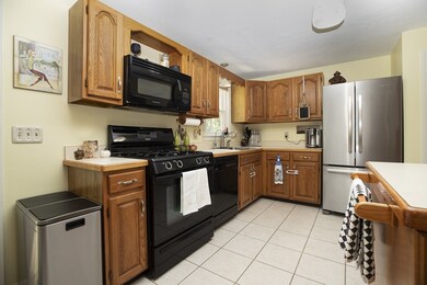 39 Weston St, Carver, MA 02330 - photo 6