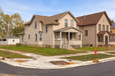 1178 W Broadway St, Winona, MN 55987 - photo 2