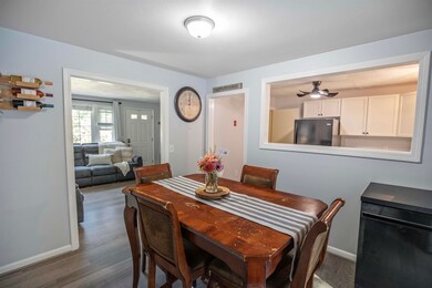 10 Woodburn Dr unit C, Litchfield, NH 03052 - photo 7