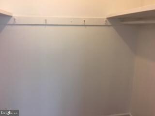 7601 Fontainebleau Dr unit 231, New Carrollton, MD 20784 - photo 2