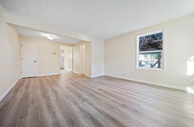 329 N Main Street #8 Ashland OR 97520