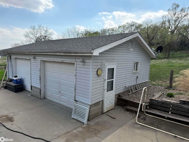 2505 Knox Rd, Sidney, IA 51652 - photo 3