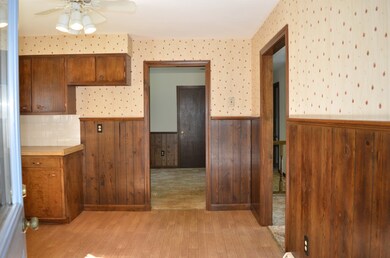 16 Ridge Rd, West Brookfield, MA 01585 - photo 6