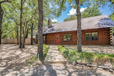 5104 Thunderbird Trail, Granbury, TX 76049 - photo 2