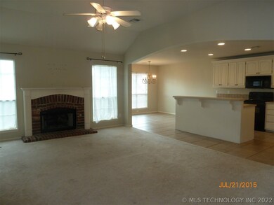 1005 W 120th Ct S, Jenks, OK 74037 - photo 3