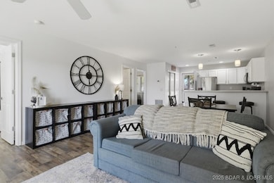 1481 Ledges Dr unit B-33, Osage Beach, MO 65065 - photo 7