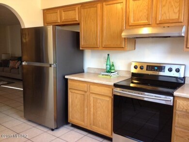 925 E Desert Pkwy, Tucson, AZ 85719 - photo 6