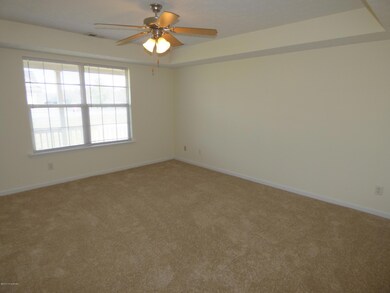 400 Misty Brooke Dr, Mount Washington, KY 40047 - photo 7