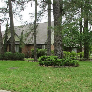 802 Appomattox Dr, Spring, TX 77380 - photo 2