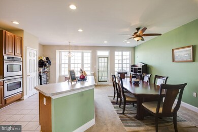 866 Stonefield Square NE, Leesburg, VA 20176 - photo 7