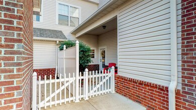 Enjoy the weather on your covered private courtyar