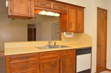 3914 Marilyn St, Rosenberg, TX 77471 - photo 7