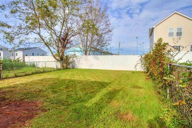 423 W Roberts Ave, Wildwood, NJ 08260 - photo 4