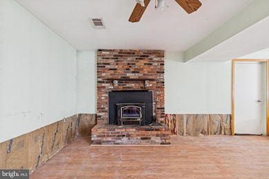 7518 Harmans Rd, Harmans, MD 21077 - photo 4