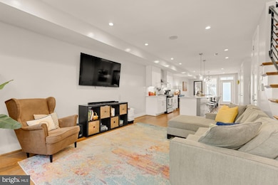 1526 Massachusetts Ave SE unit 1, Washington, DC 20003 - photo 2